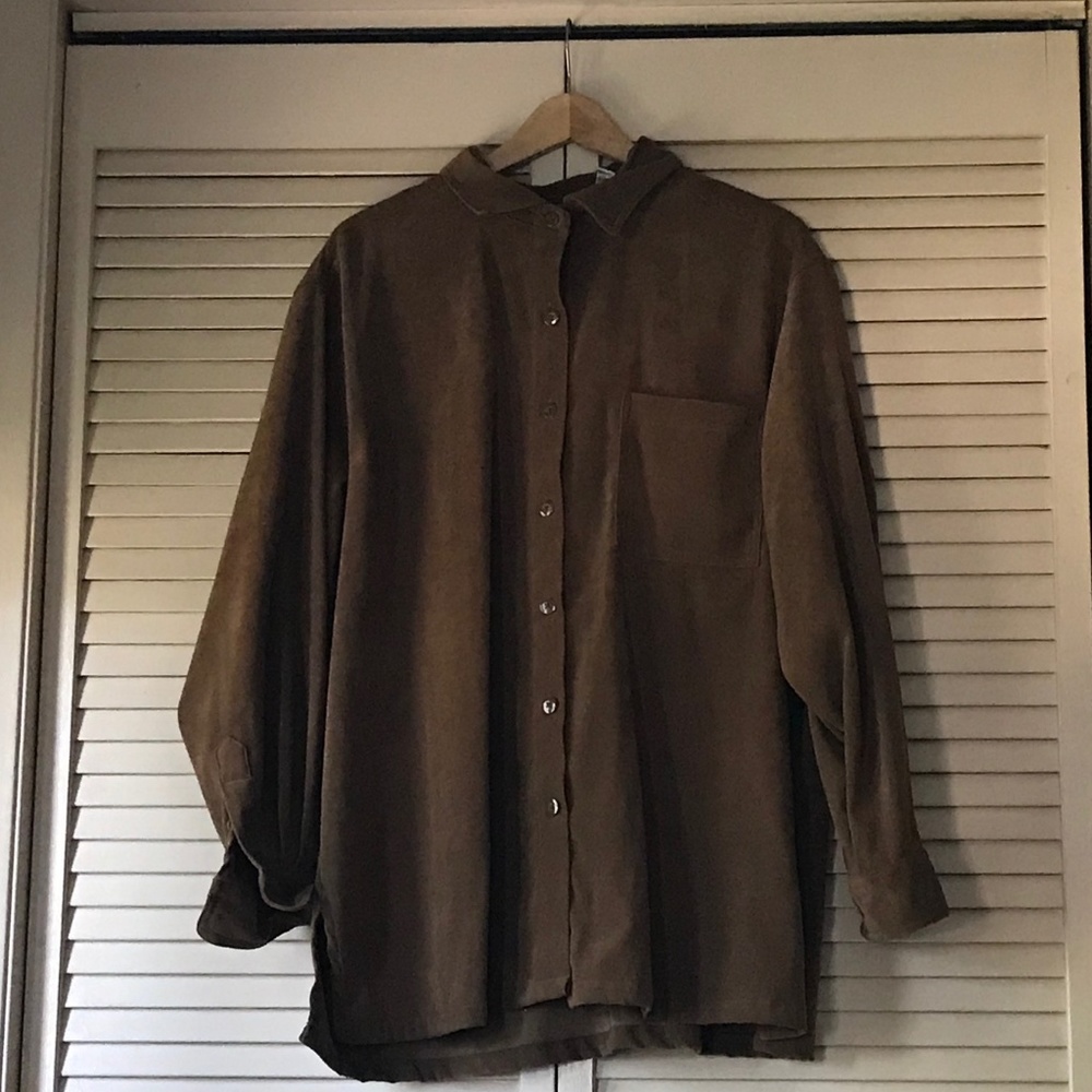 💛 vintage polyester oversized button-down 💛